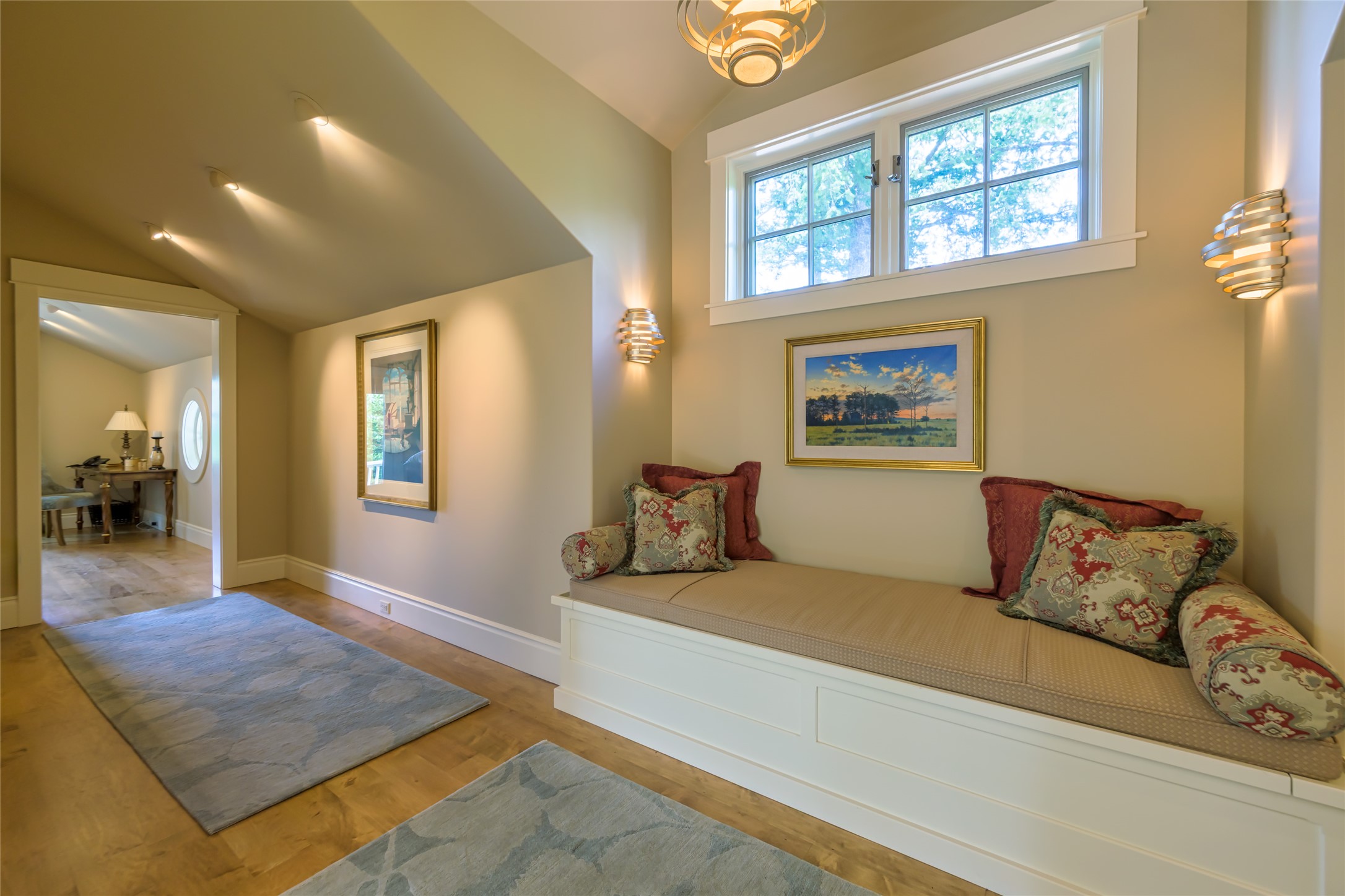 Polson, Montana 59860, United States, 4 Bedrooms Bedrooms, ,5 BathroomsBathrooms,Residential,Active,140764