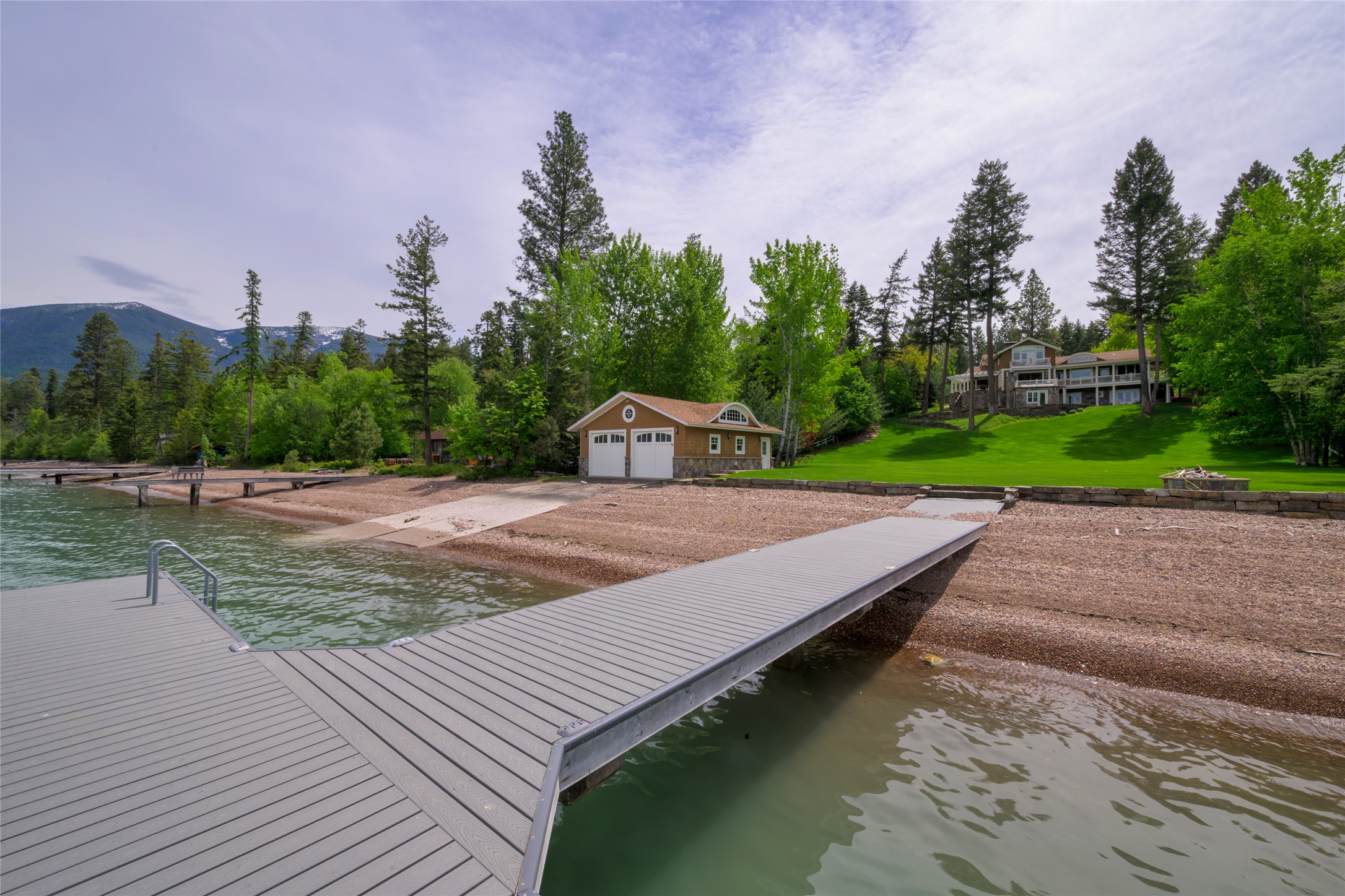 Polson, Montana 59860, United States, 4 Bedrooms Bedrooms, ,5 BathroomsBathrooms,Residential,Active,140764