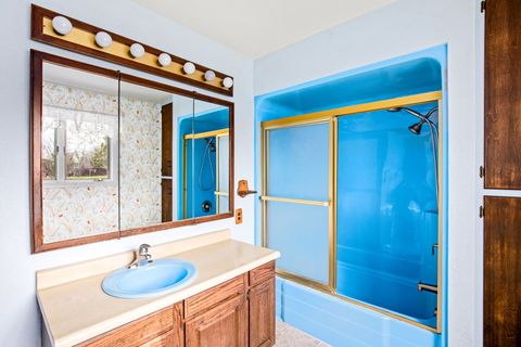 Tiny photo for 1060 55th Avenue S, Great Falls, MT 59405 (MLS # 30064797)