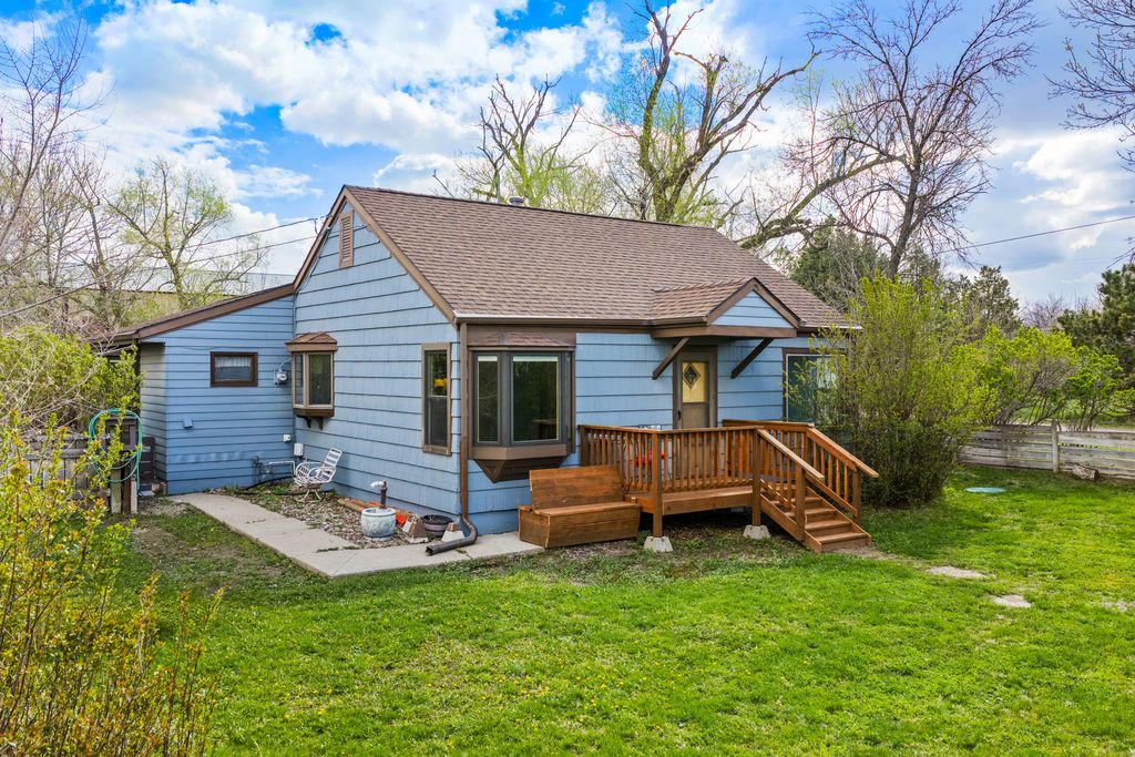 Photo of 1060 55th Avenue S, Great Falls, MT 59405 (MLS # 30064797)