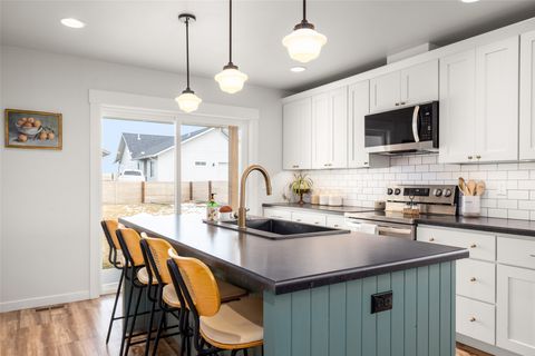 Tiny photo for 585 Holstein Way, Kalispell, MT 59901 (MLS # 30065386)