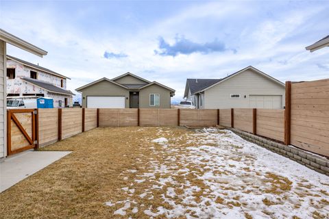 Tiny photo for 585 Holstein Way, Kalispell, MT 59901 (MLS # 30065386)