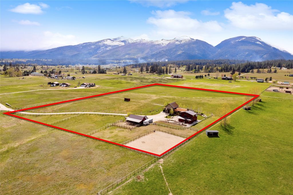 Photo of 1447 Crowfoot Lane, Victor, MT 59875 (MLS # 30069889)