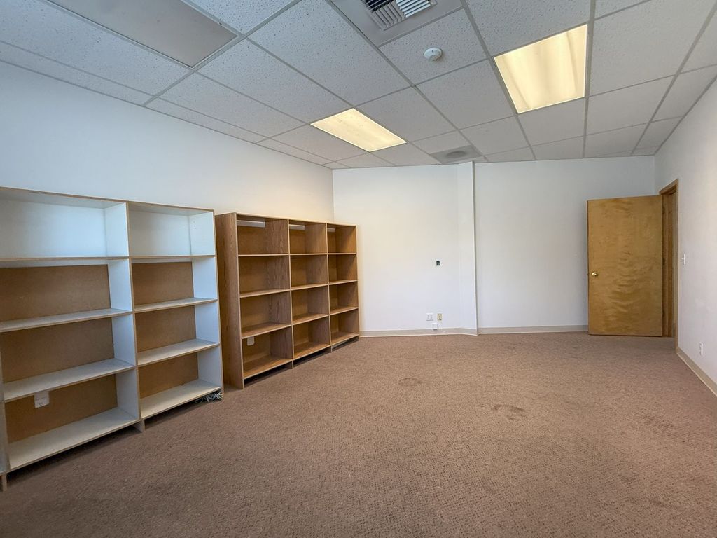 Photo of 1523 S Russell Street, Missoula, MT 59801 (MLS # 30064062)