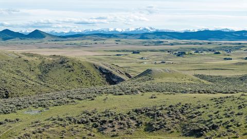 199 Hilltop Vista Loop Three Forks MT 59752