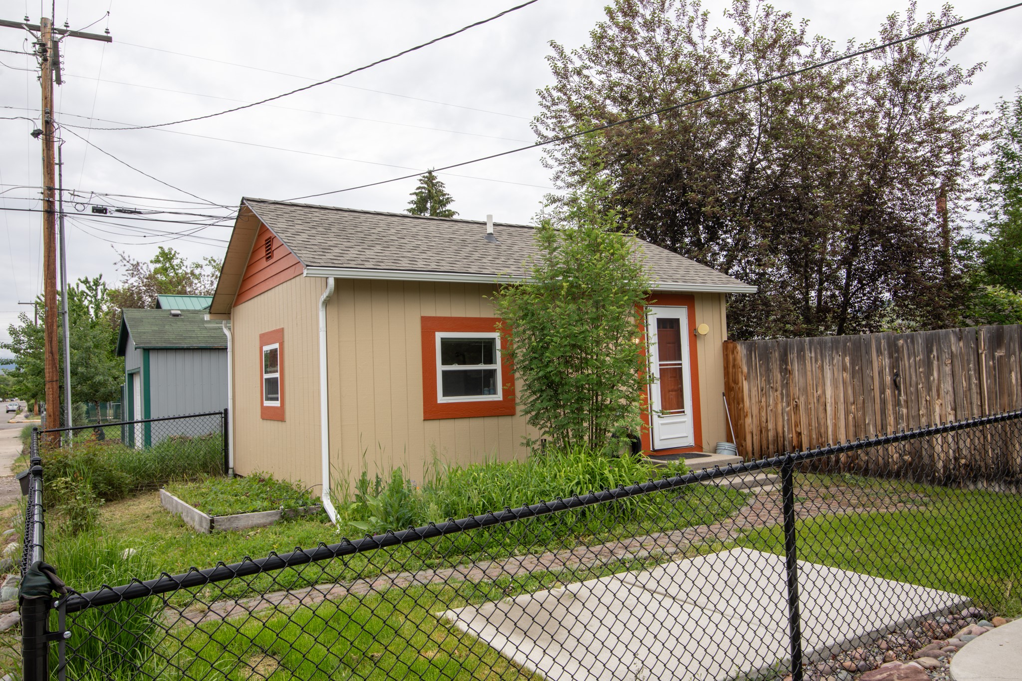 340 South Avenue W