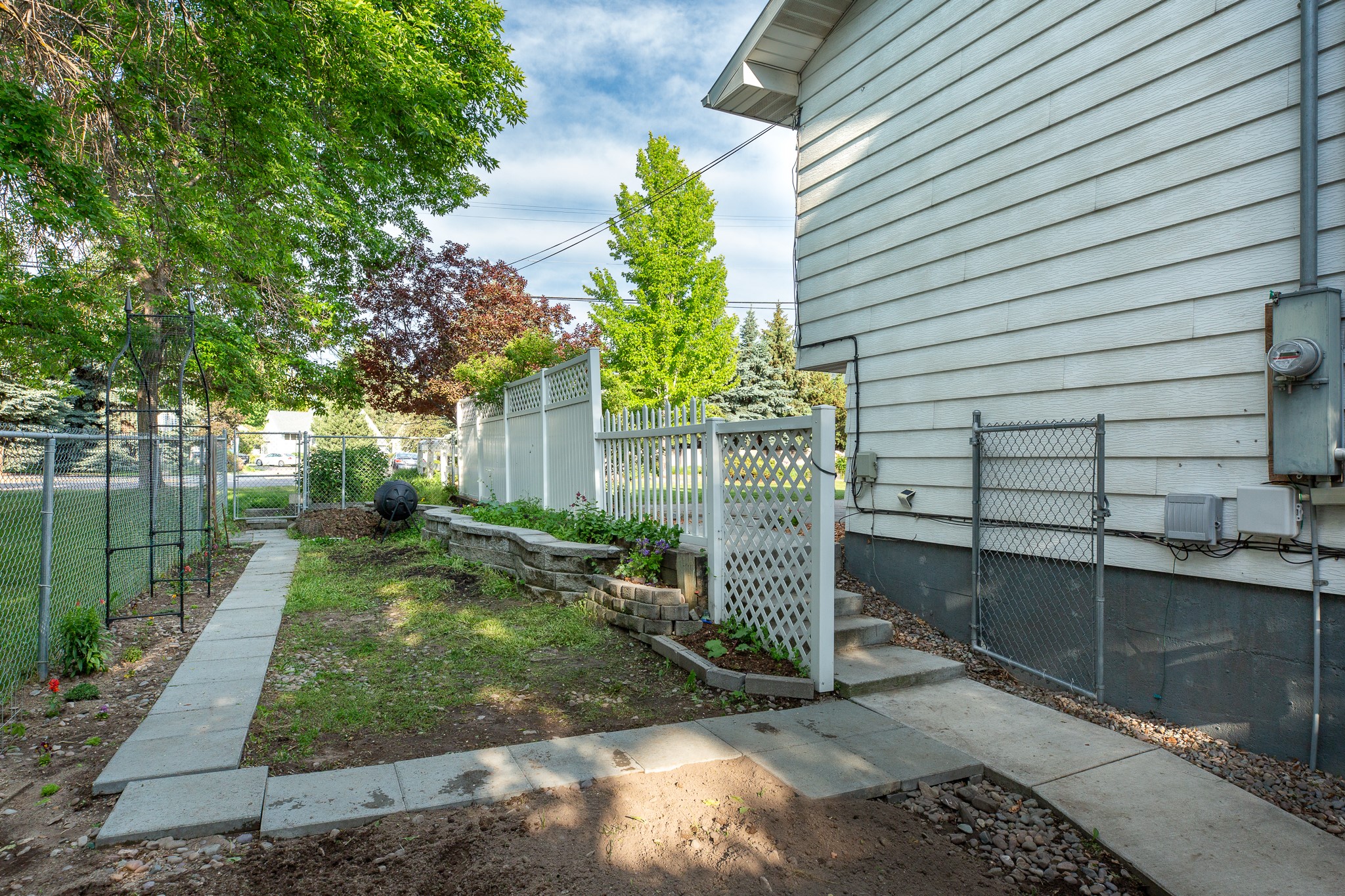 3821 Dore Lane