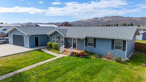 Photo of 616 S Cedar Street, Townsend, MT 59644 (MLS # 30055709)