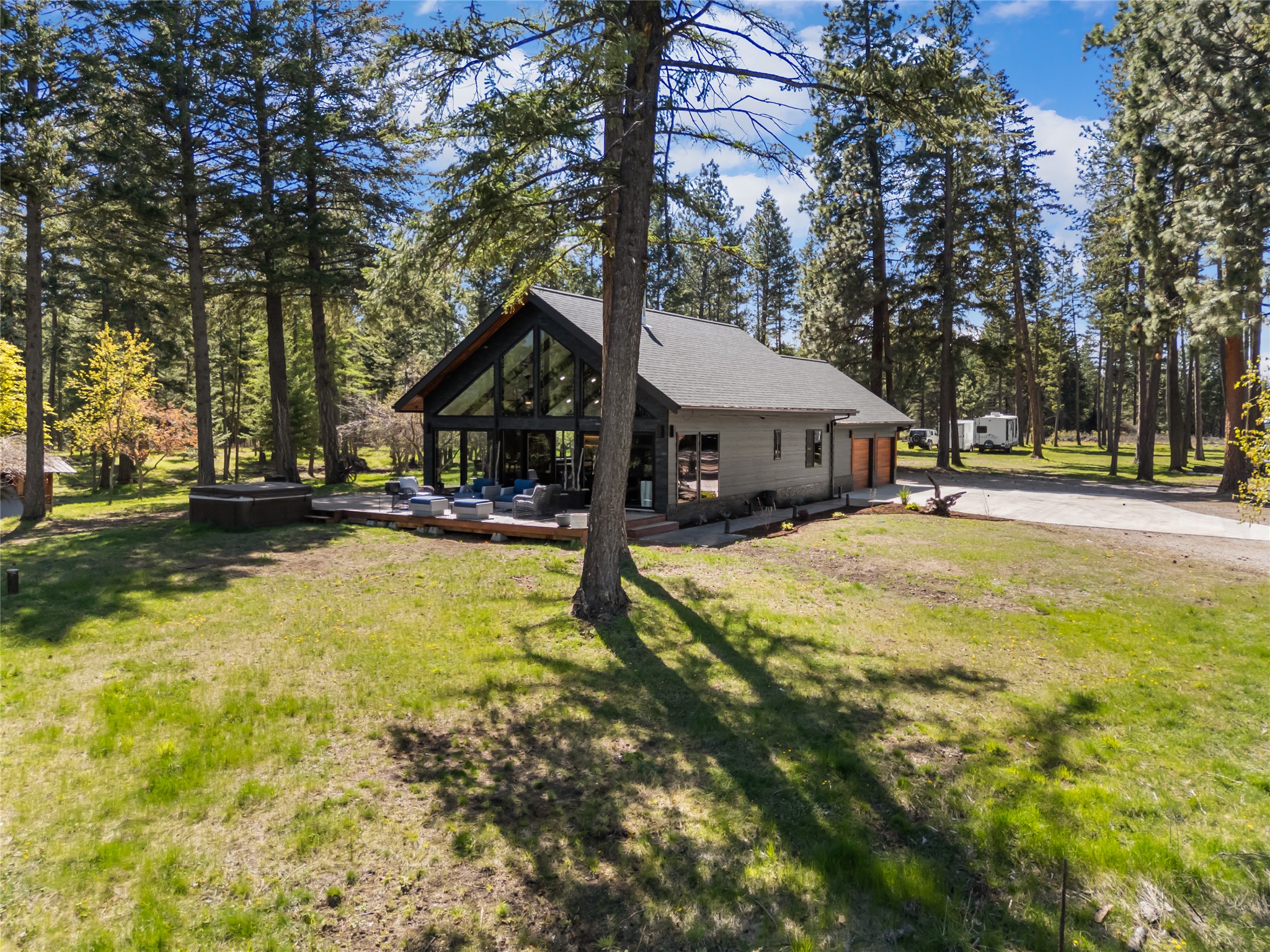 32407 N Finley Point Road