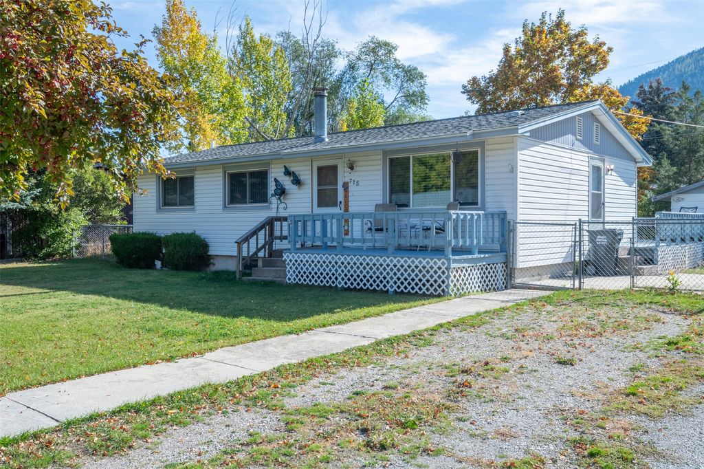 Photo of 715 Dakota Avenue, Missoula, MT 59802 (MLS # 30059795)