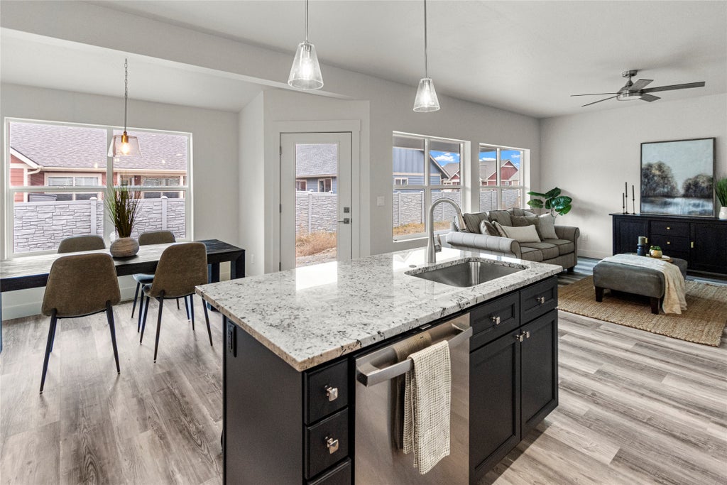 Photo of 303 Waterleaf Lane, Kalispell, MT 59901 (MLS # 30077542)