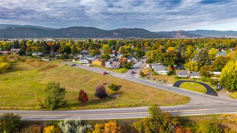 Tiny photo for 826 11th Street E, Kalispell, MT 59901 (MLS # 30058379)