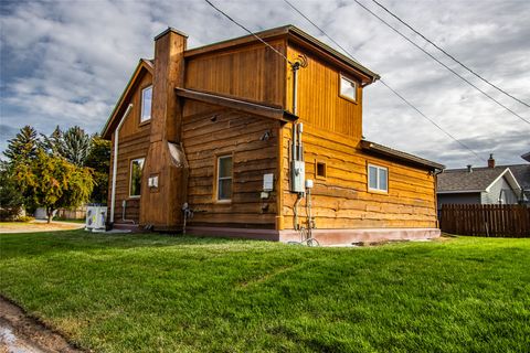 Tiny photo for 826 11th Street E, Kalispell, MT 59901 (MLS # 30058379)