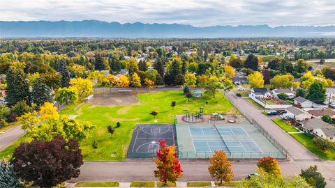 Tiny photo for 826 11th Street E, Kalispell, MT 59901 (MLS # 30058379)