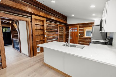 Tiny photo for 826 11th Street E, Kalispell, MT 59901 (MLS # 30058379)