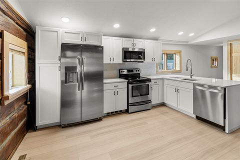 Tiny photo for 826 11th Street E, Kalispell, MT 59901 (MLS # 30058379)