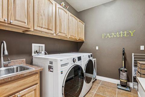 Tiny photo for 44 Glacier Circle, Kalispell, MT 59901 (MLS # 30065350)