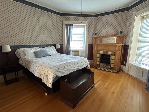 Tiny photo for 608 N Ewing Street, Helena, MT 59601 (MLS # 30070597)