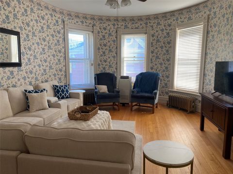 Tiny photo for 608 N Ewing Street, Helena, MT 59601 (MLS # 30070597)