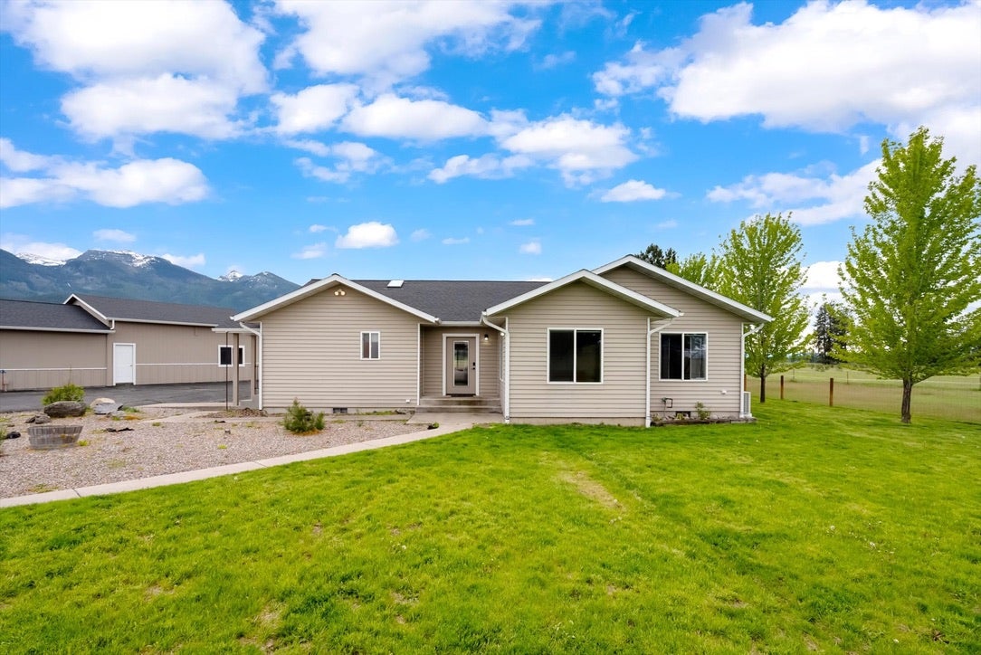 34105 Mud Lake Trail