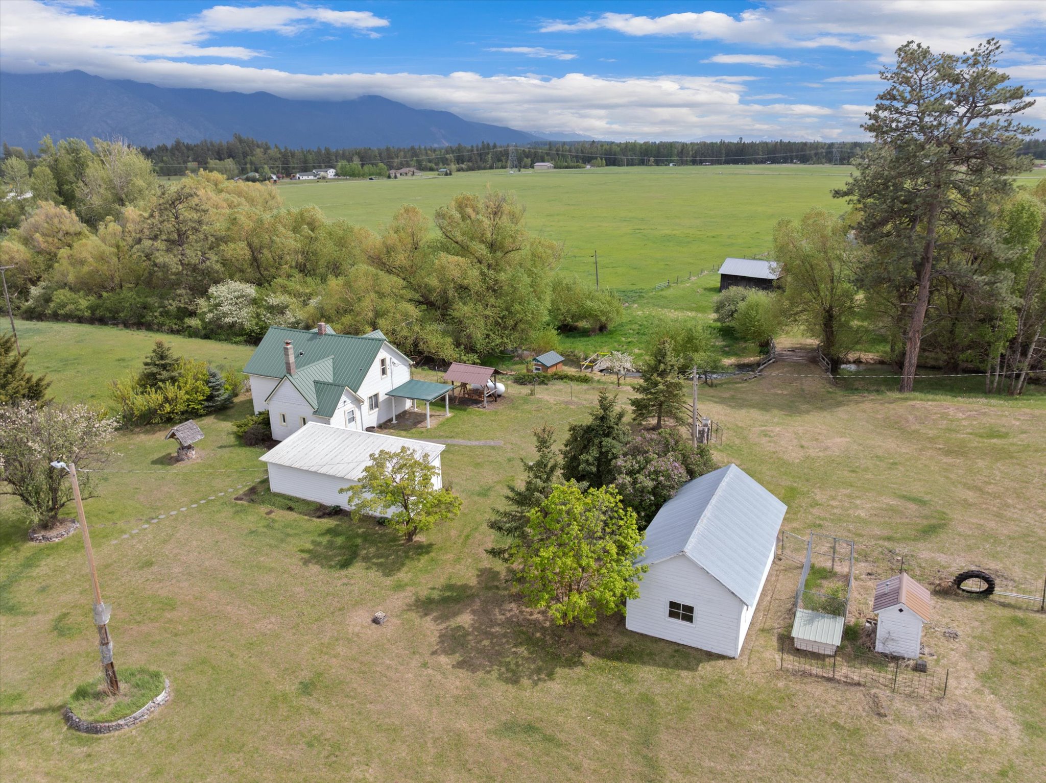 6290 US Highway 2 W