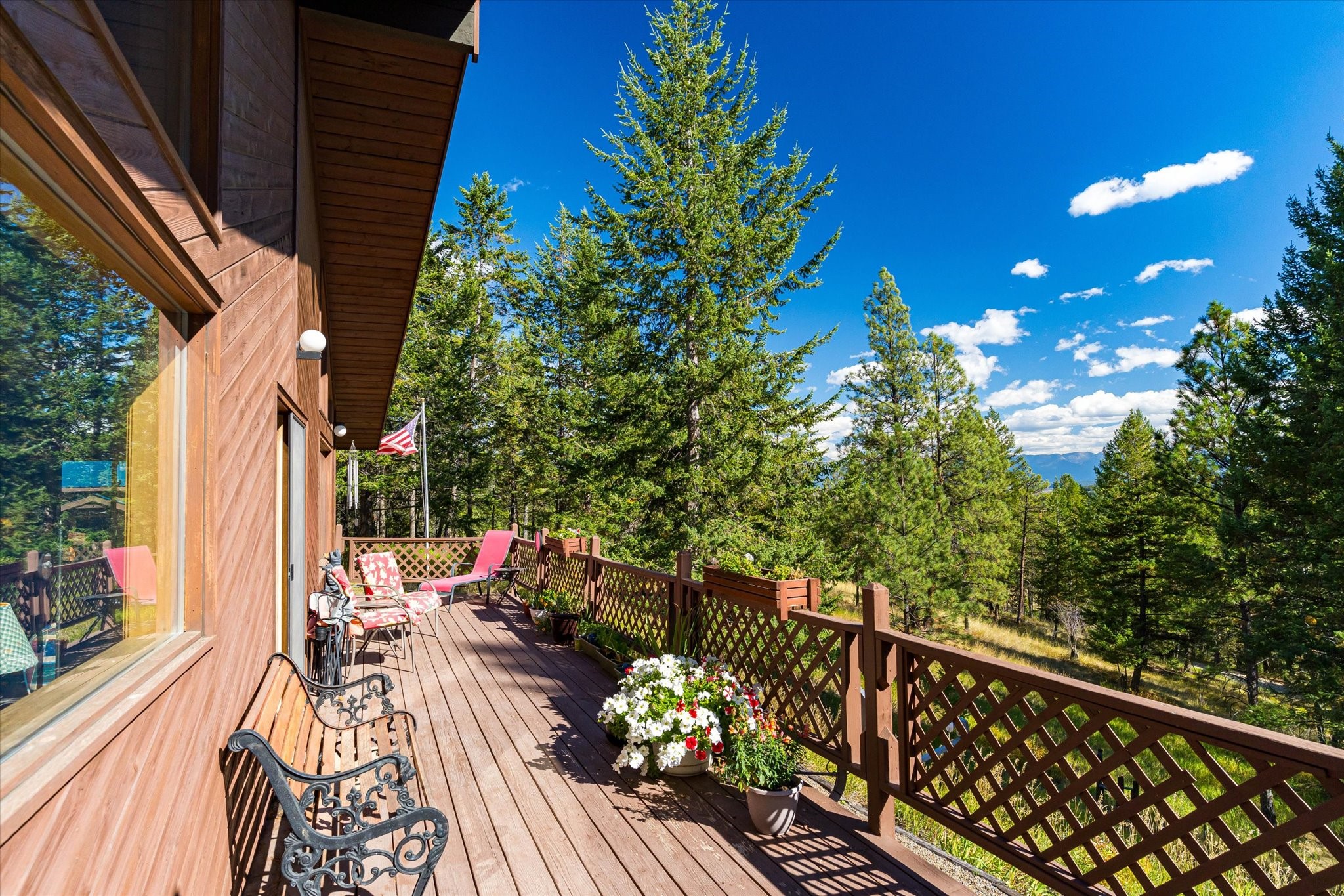 Kalispell, Montana 59901, United States, 2 Bedrooms Bedrooms, ,2 BathroomsBathrooms,Residential,Pending,40315