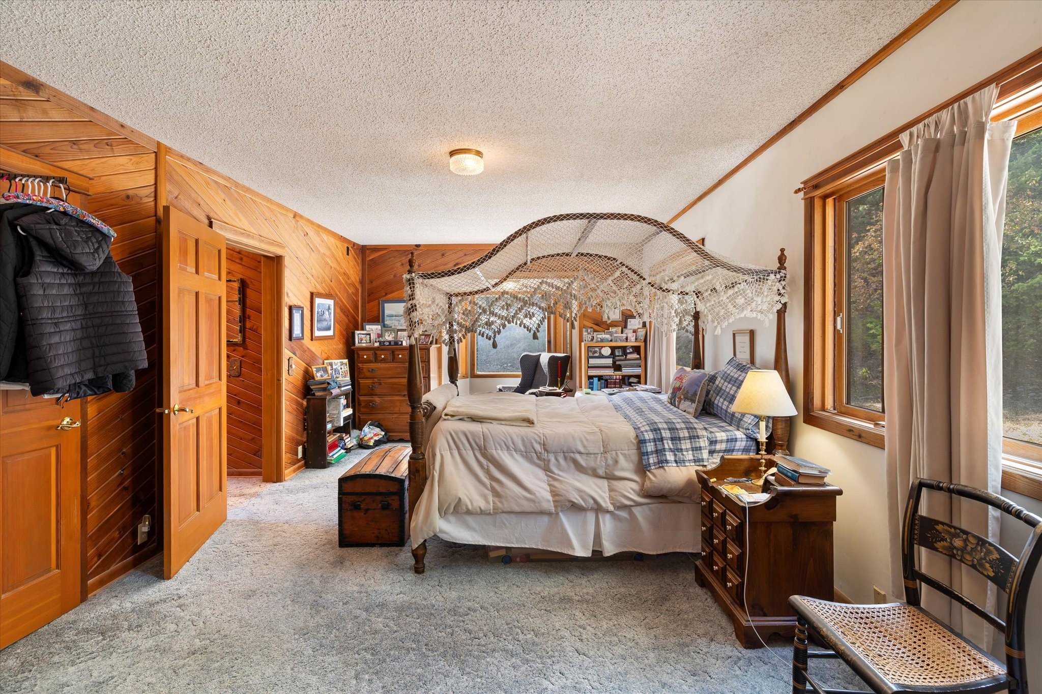 Kalispell, Montana 59901, United States, 2 Bedrooms Bedrooms, ,2 BathroomsBathrooms,Residential,Pending,40315