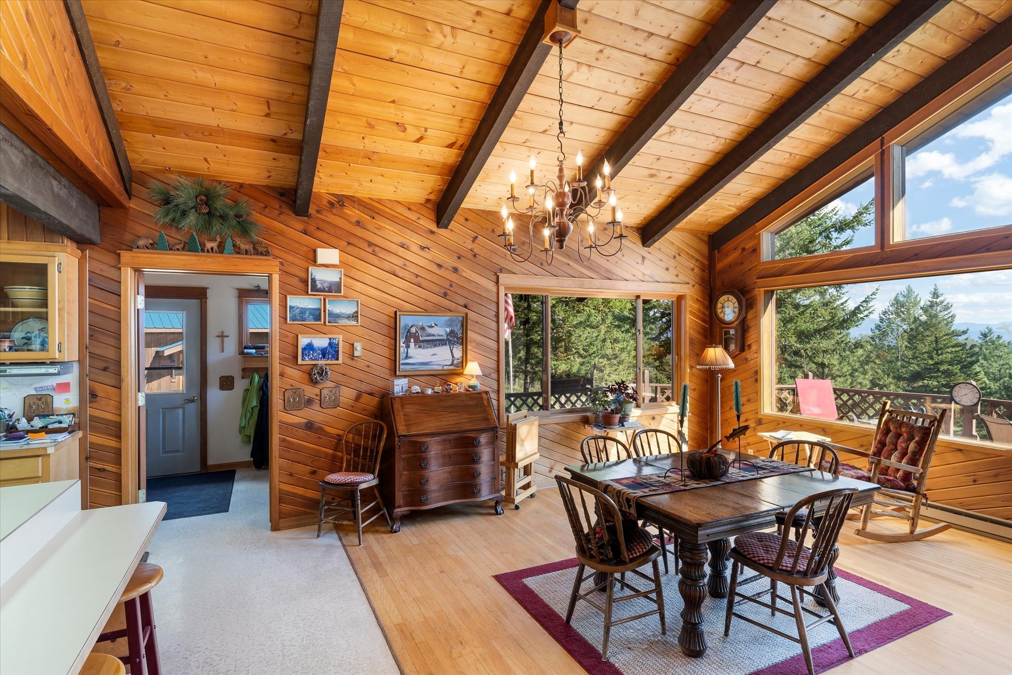 Kalispell, Montana 59901, United States, 2 Bedrooms Bedrooms, ,2 BathroomsBathrooms,Residential,Pending,40315