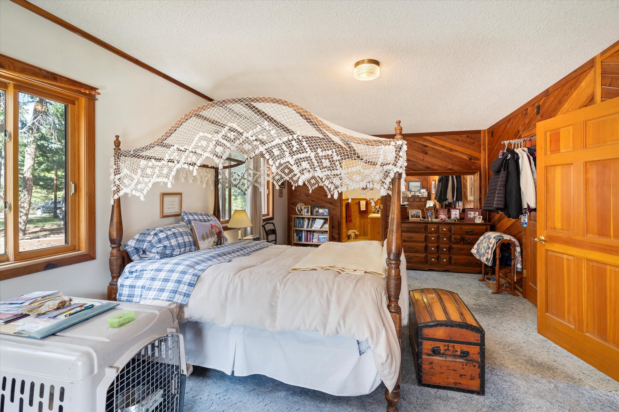 Kalispell, Montana 59901, United States, 2 Bedrooms Bedrooms, ,2 BathroomsBathrooms,Residential,Pending,40315