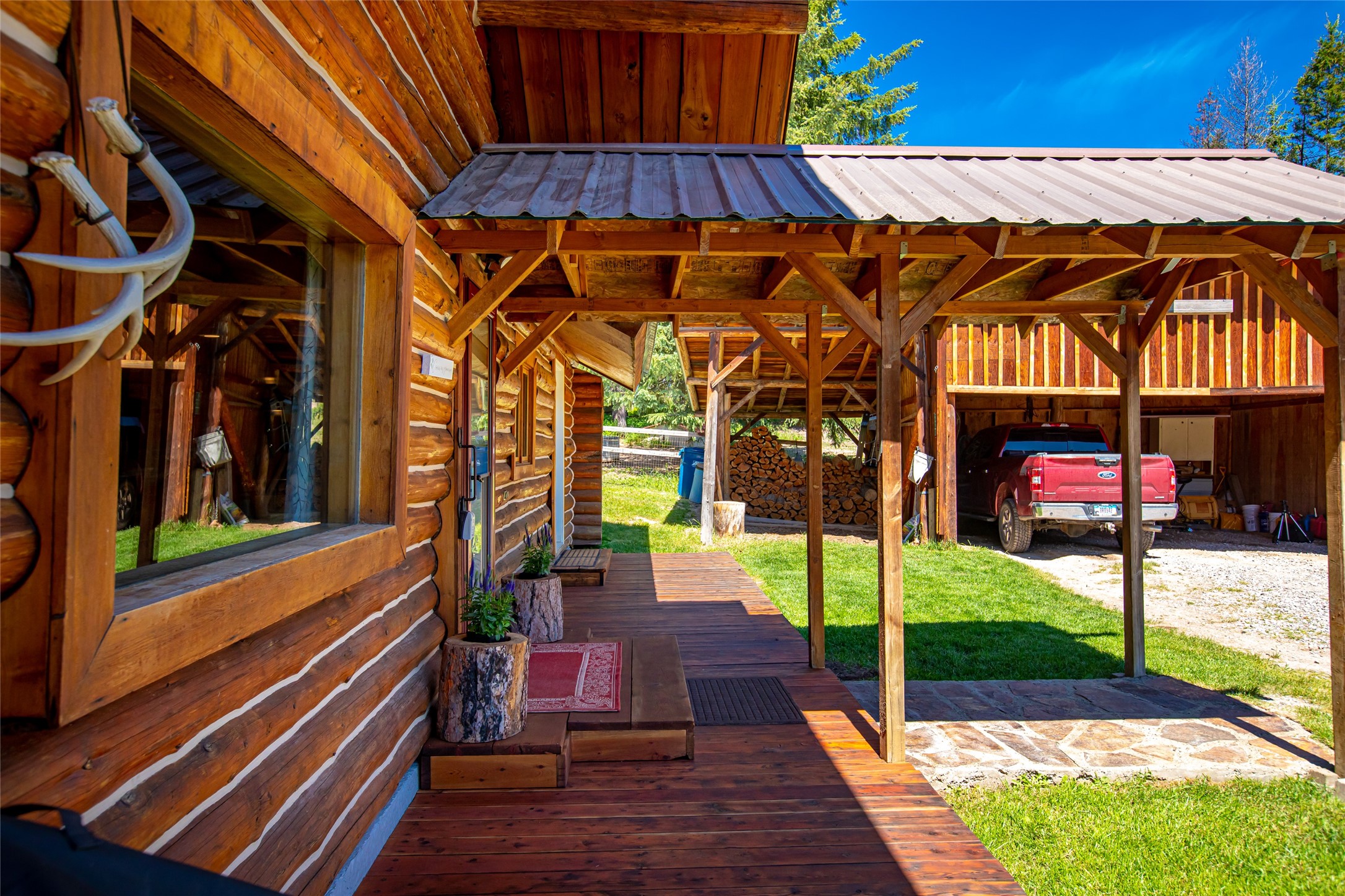 Condon, Montana 59826, United States, 3 Bedrooms Bedrooms, ,1 BathroomBathrooms,Residential,Active,47799