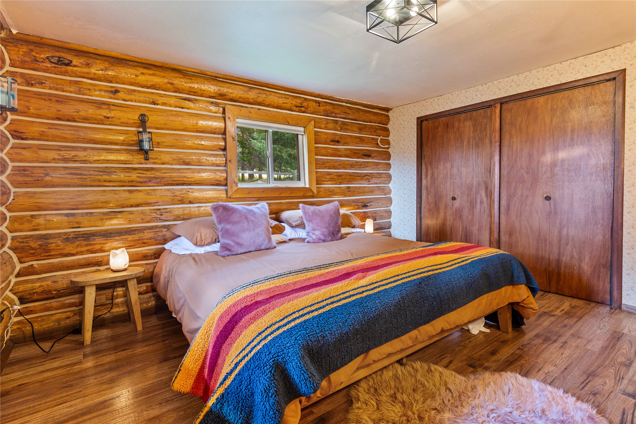 Condon, Montana 59826, United States, 3 Bedrooms Bedrooms, ,1 BathroomBathrooms,Residential,Active,47799