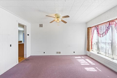Tiny photo for 19 5th Avenue W, Kalispell, MT 59901 (MLS # 30065922)