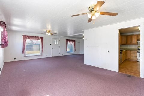 Tiny photo for 19 5th Avenue W, Kalispell, MT 59901 (MLS # 30065922)