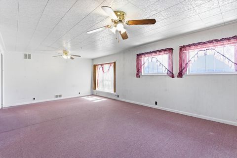 Tiny photo for 19 5th Avenue W, Kalispell, MT 59901 (MLS # 30065922)