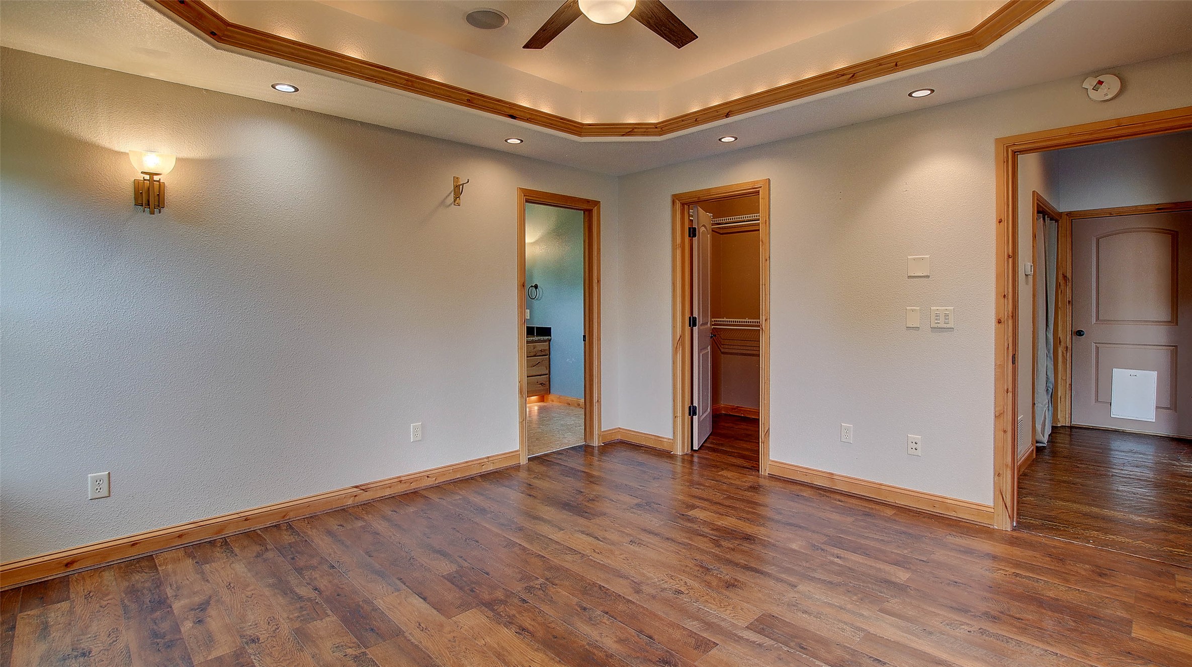 Lolo, Montana 59847, United States, 3 Bedrooms Bedrooms, ,2 BathroomsBathrooms,Residential,Pending,148692