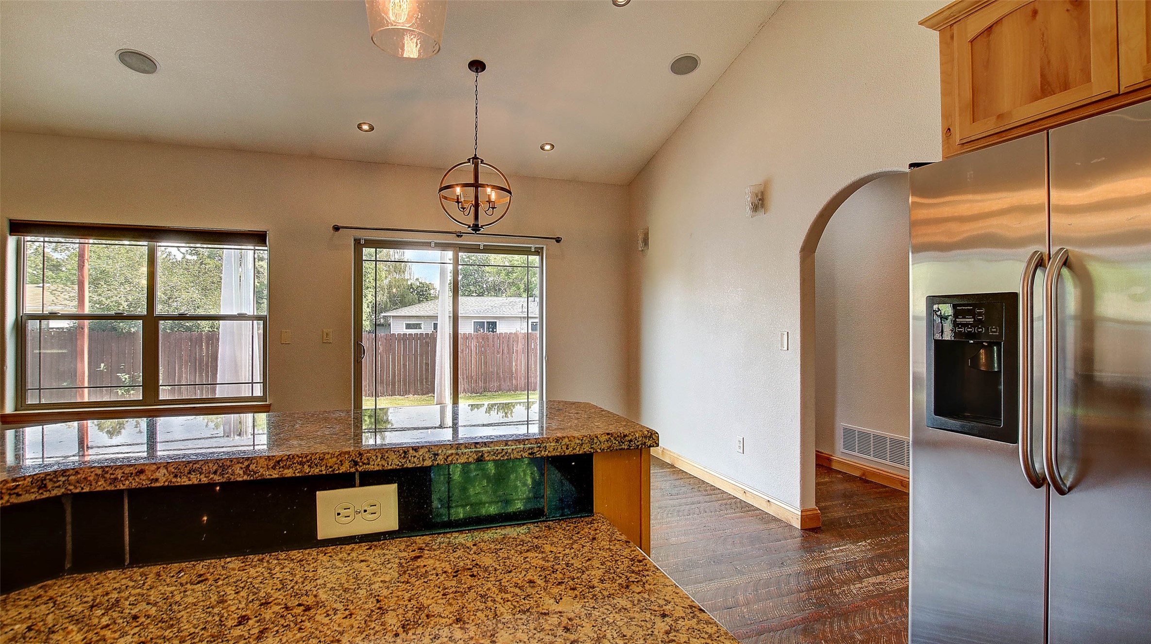 Lolo, Montana 59847, United States, 3 Bedrooms Bedrooms, ,2 BathroomsBathrooms,Residential,Pending,148692