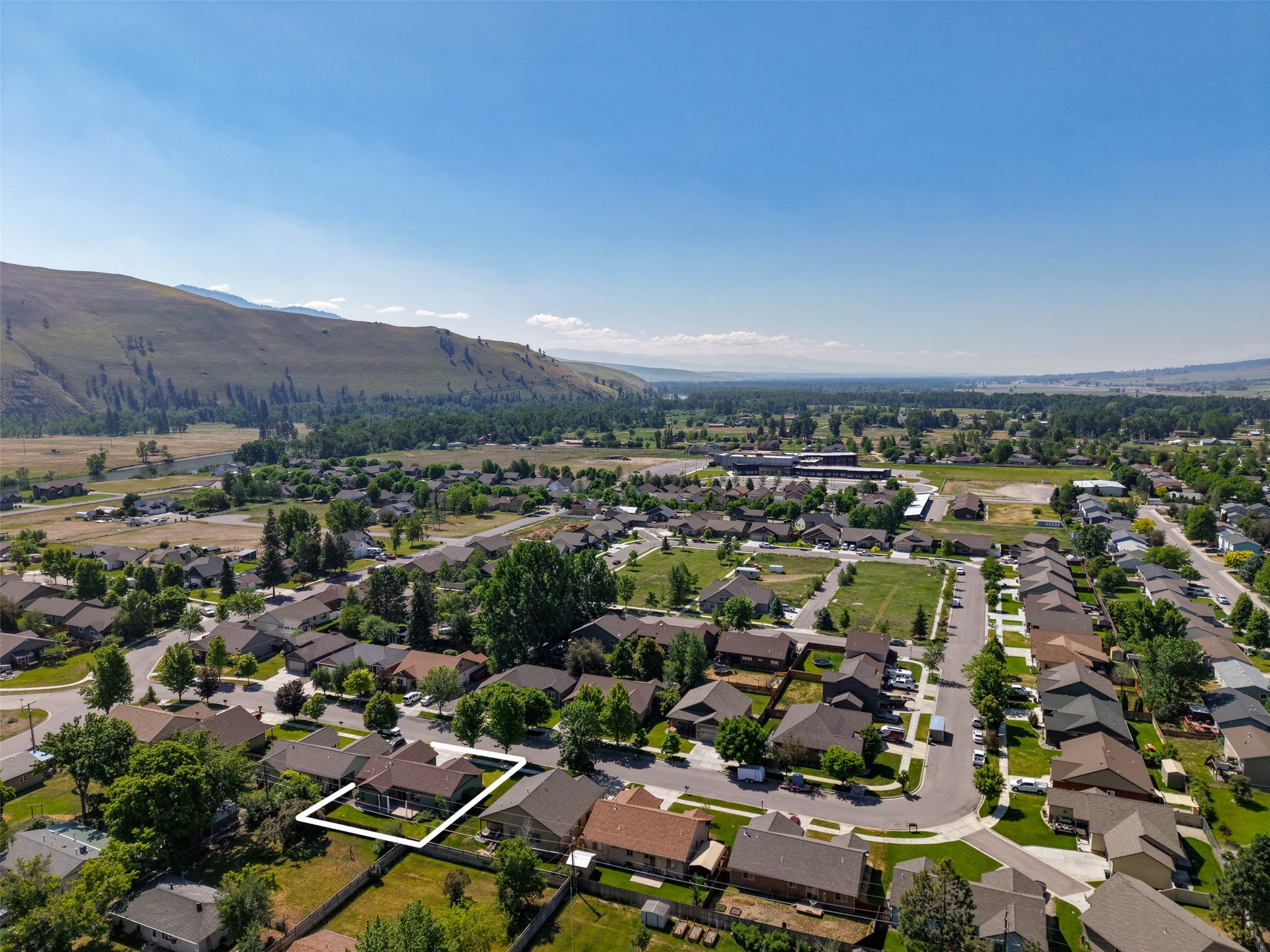 Lolo, Montana 59847, United States, 3 Bedrooms Bedrooms, ,2 BathroomsBathrooms,Residential,Pending,148692