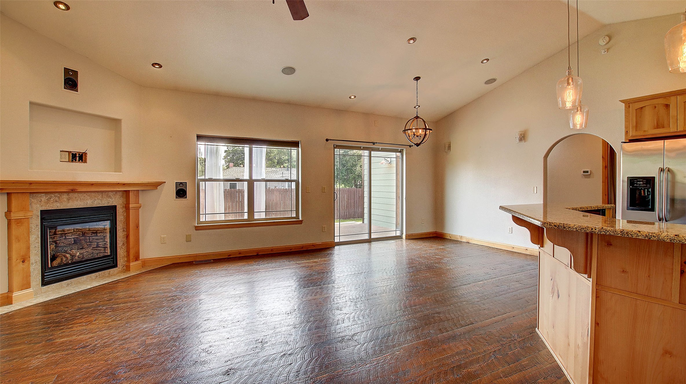 Lolo, Montana 59847, United States, 3 Bedrooms Bedrooms, ,2 BathroomsBathrooms,Residential,Pending,148692