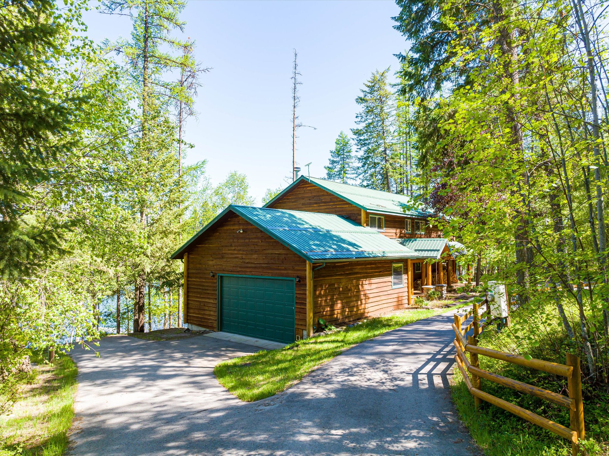 655 Leksand Trail