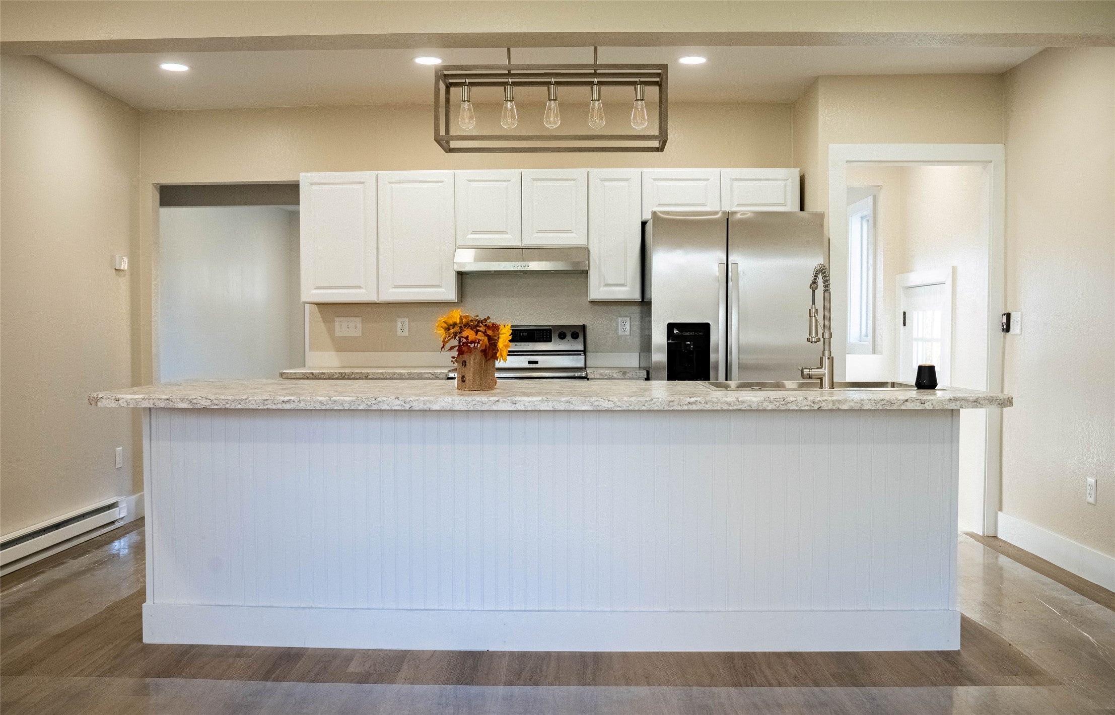 215 9th Avenue S
