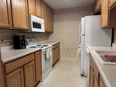Tiny photo for 1540 Meadowlark Drive #53, Great Falls, MT 59404 (MLS # 30073141)