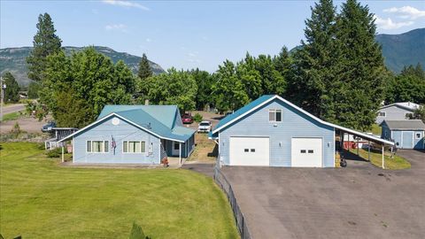 Photo of 758 Railroad Street E, Columbia Falls, MT 59912 (MLS # 30075103)