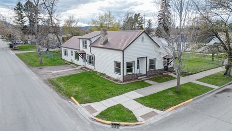 Photo of 705 7th Street W, Kalispell, MT 59901 (MLS # 30047203)