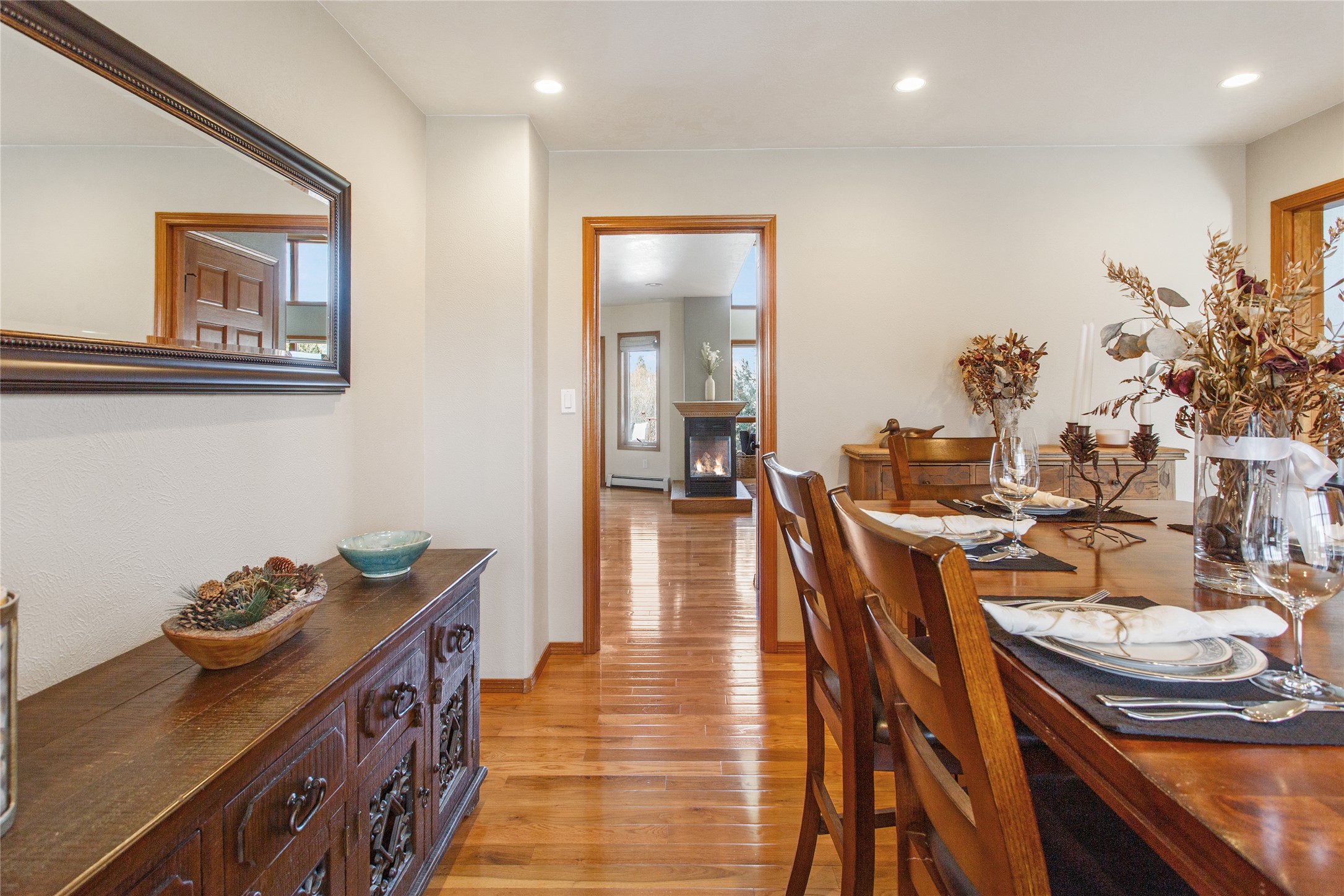 Butte, Montana 59701, United States, 5 Bedrooms Bedrooms, ,4 BathroomsBathrooms,Residential,Pending,110831