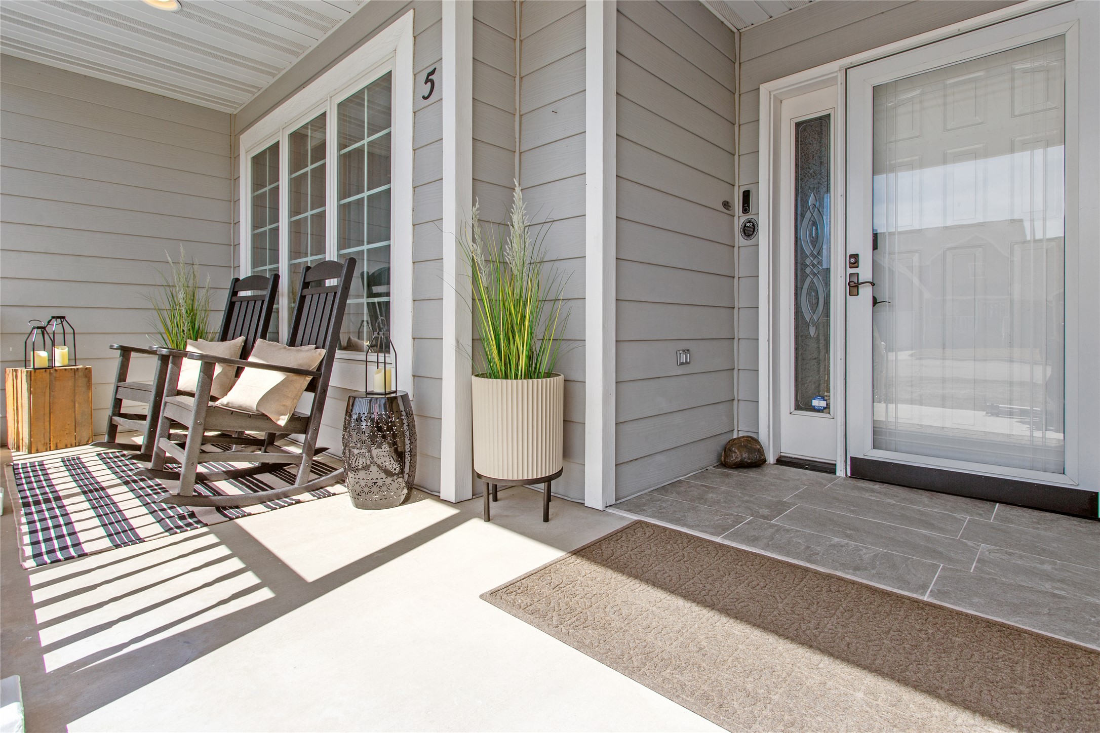 Butte, Montana 59701, United States, 5 Bedrooms Bedrooms, ,4 BathroomsBathrooms,Residential,Pending,110831