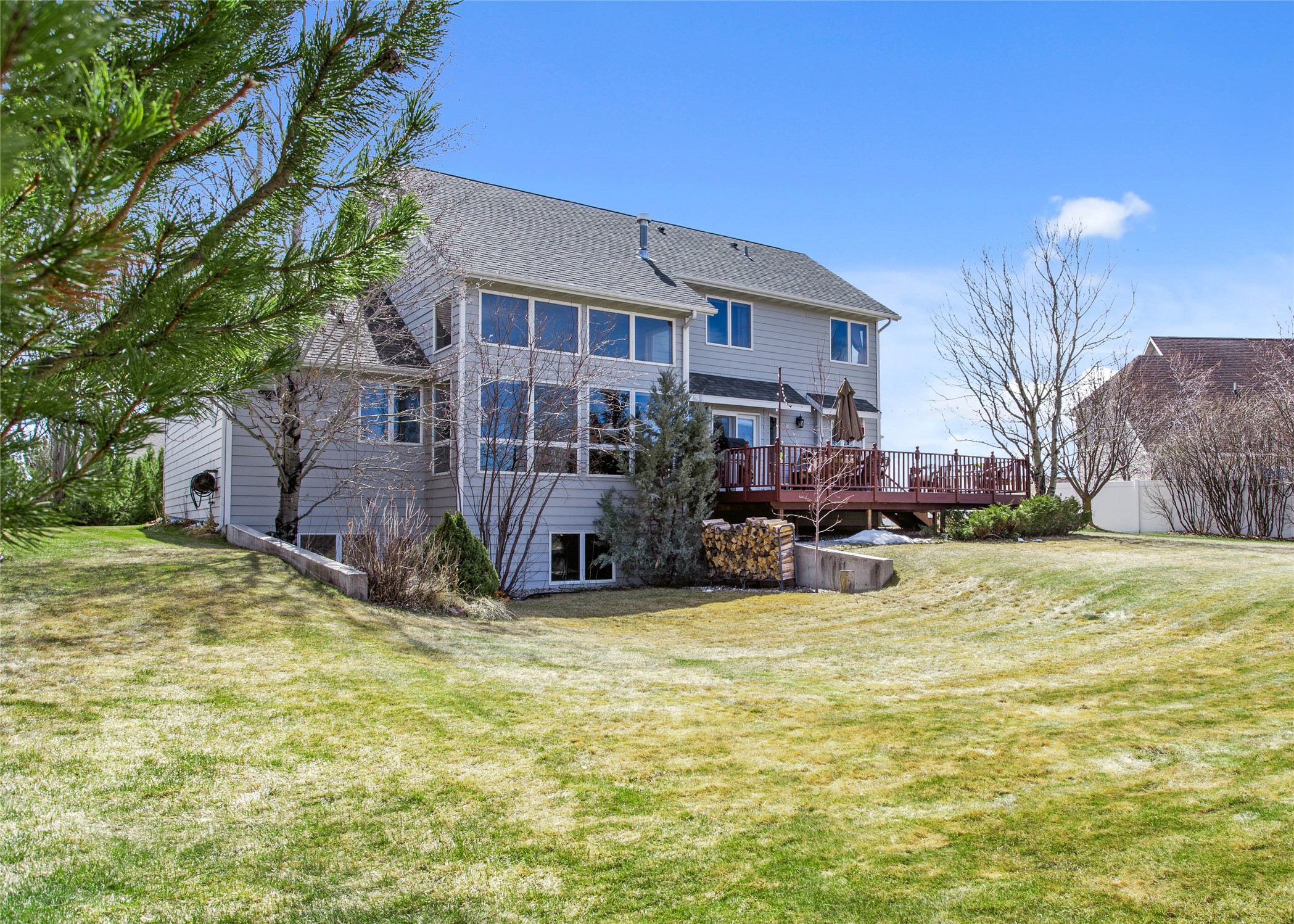 Butte, Montana 59701, United States, 5 Bedrooms Bedrooms, ,4 BathroomsBathrooms,Residential,Pending,110831