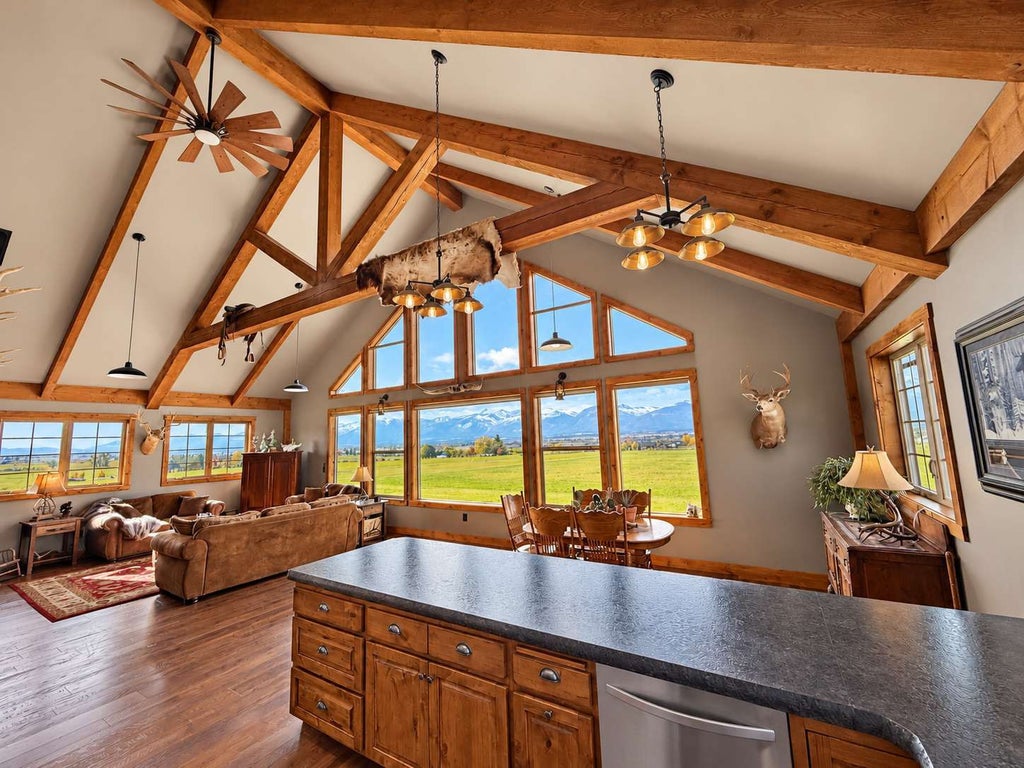 Photo of 2174 Poppy Lane, Corvallis, MT 59828 (MLS # 30079949)