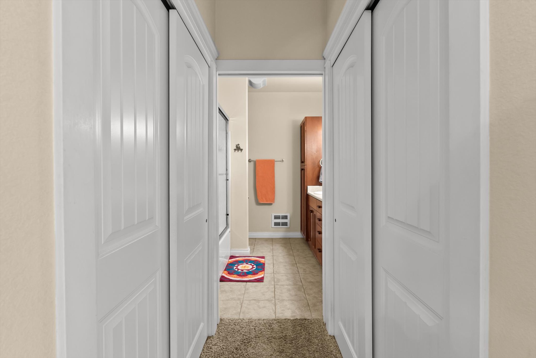 Polson, Montana 59860, United States, 3 Bedrooms Bedrooms, ,2 BathroomsBathrooms,Residential,Active,164499