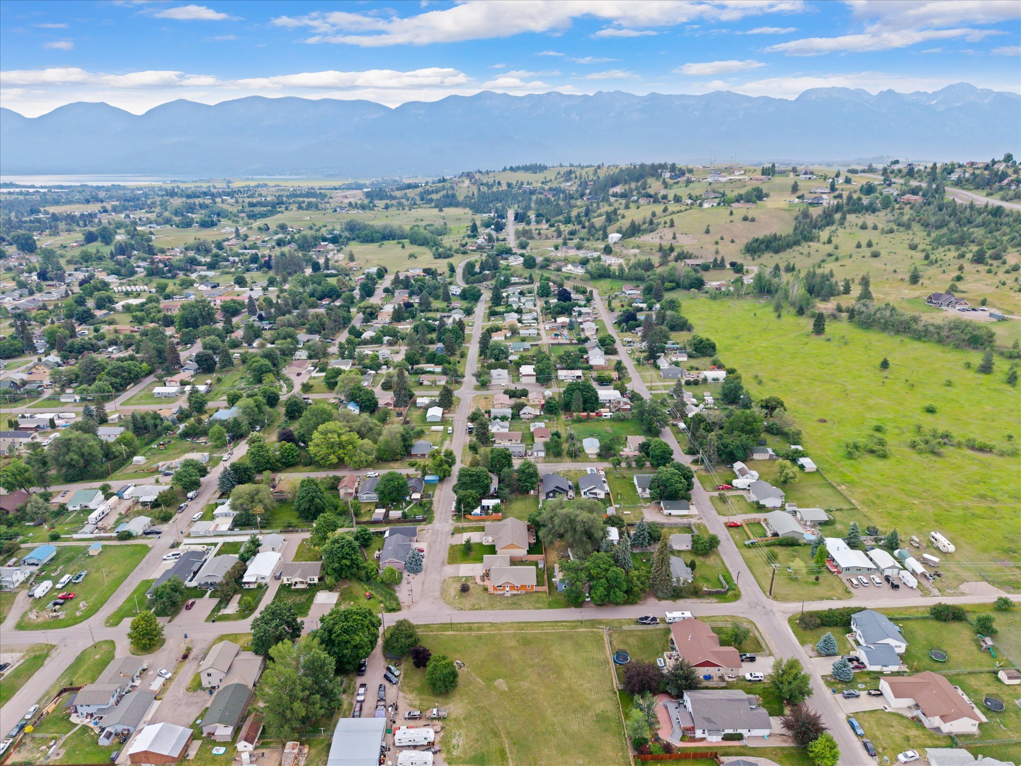 Polson, Montana 59860, United States, 3 Bedrooms Bedrooms, ,2 BathroomsBathrooms,Residential,Active,164499