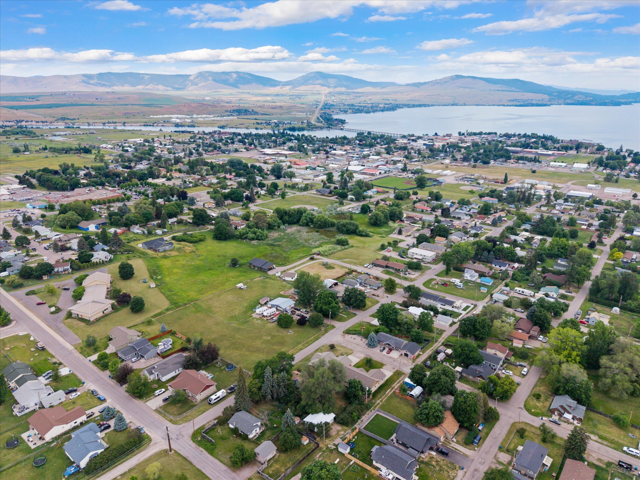 Polson, Montana 59860, United States, 3 Bedrooms Bedrooms, ,2 BathroomsBathrooms,Residential,Active,164499